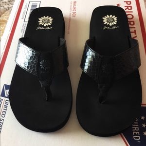 Yellow Box | Sandal Thongs